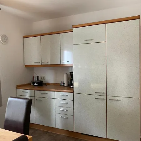 Becker ارنسبرغ